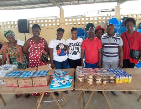 23 Dec 2020 Benediction Et Partage De Cadeaux A La Fete De Noel Des Enfants De La Paroisse Saint Jean Baptiste Abobo Biabou De Archidiocese Abidjan 3